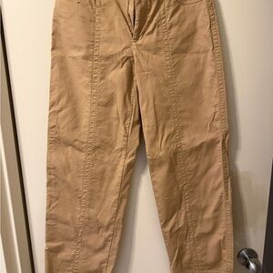 Vince Cargo Pants. Size 8